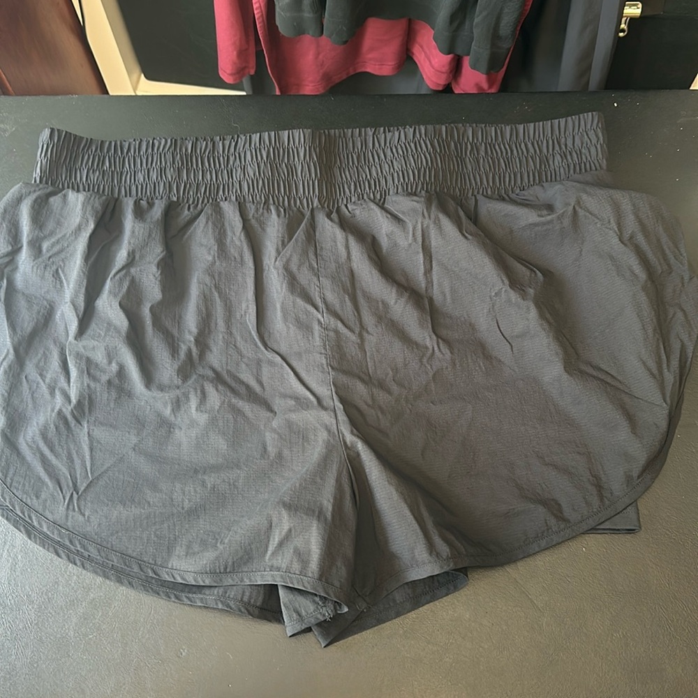 Like New All In Motion Black Lined Shorts